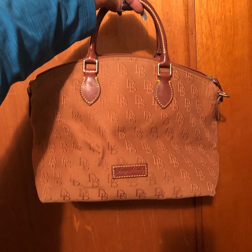 Dooney And Bourke